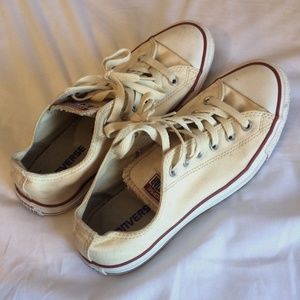Cream Chuck Taylors